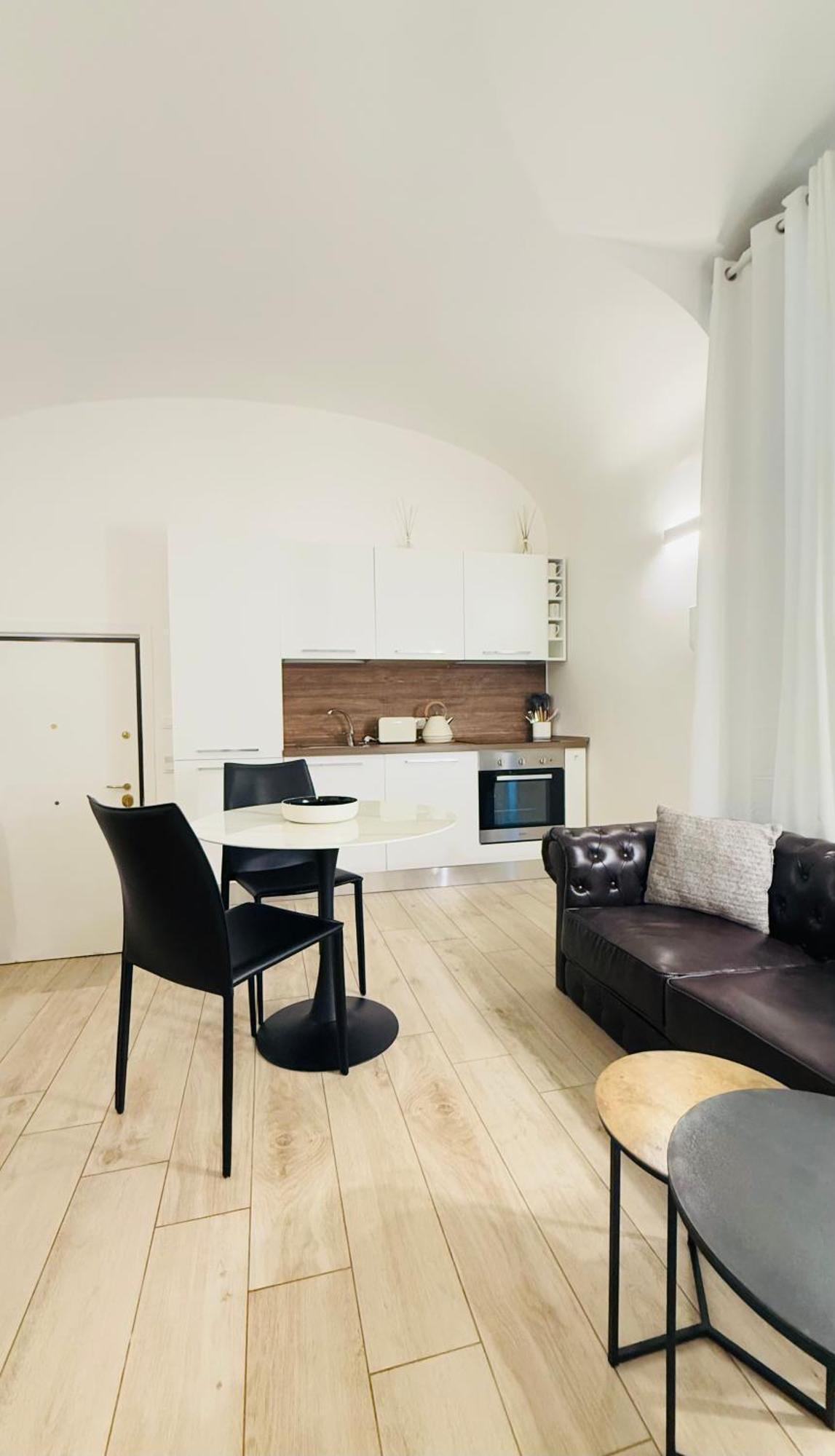 Casa 76 * Roma
